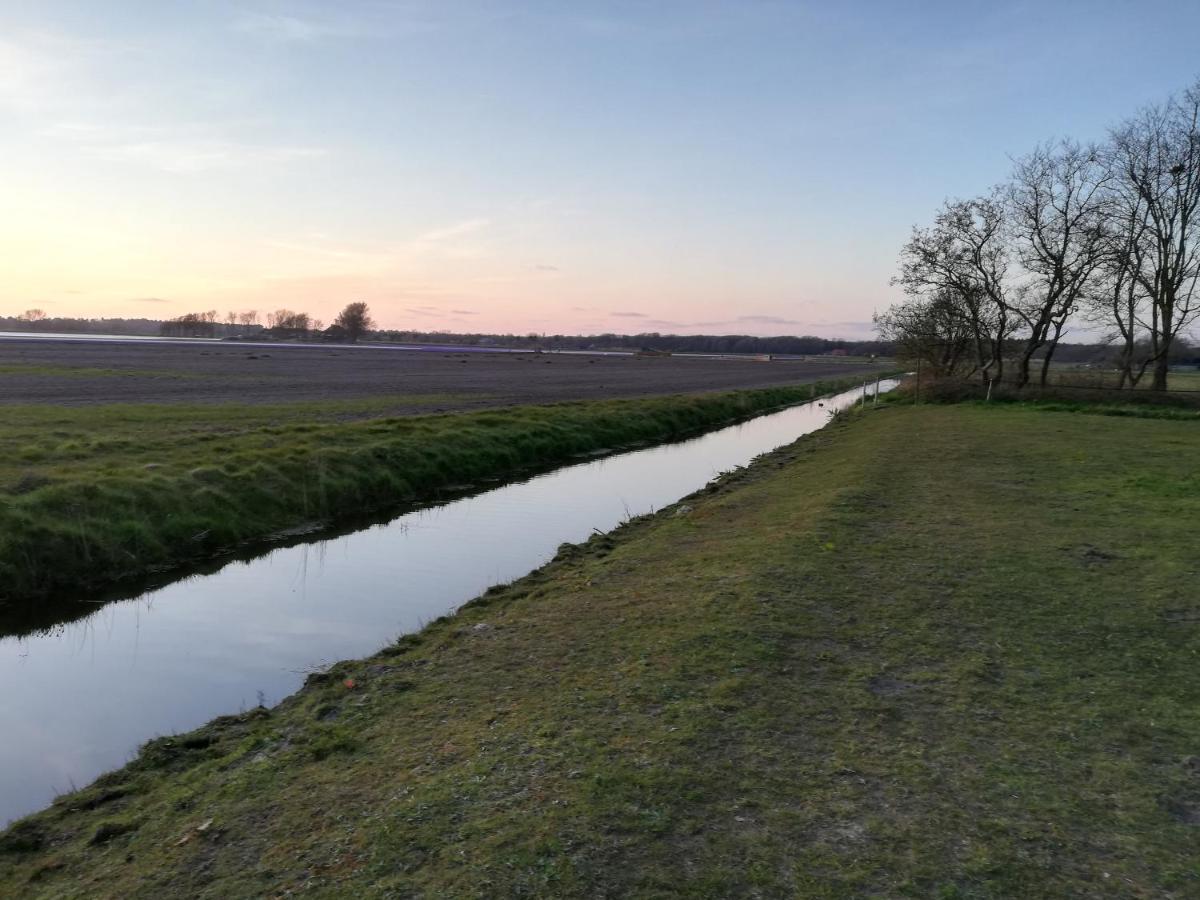 Cottage Egmond-Binnen Met Besloten Tuin Экстерьер фото